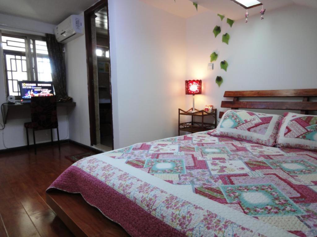 Dali Four Season Flower Inn Дали Номер фото