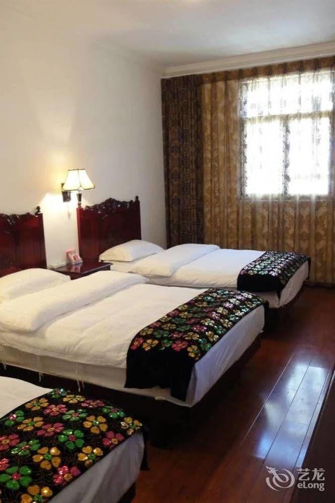 Dali Four Season Flower Inn Дали Экстерьер фото